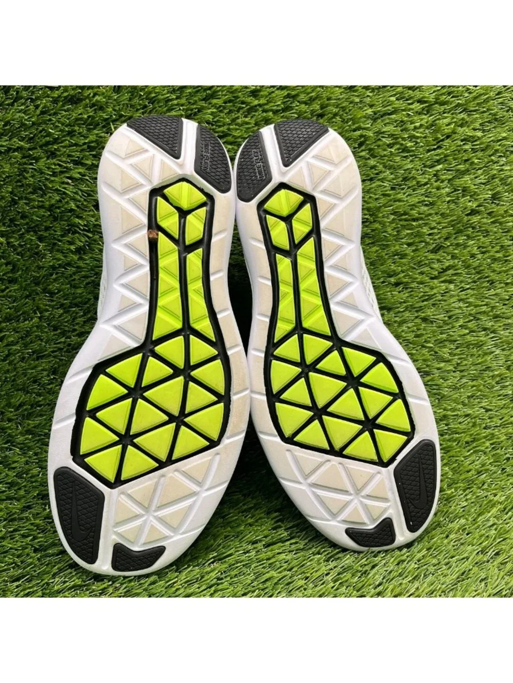 Nike please review